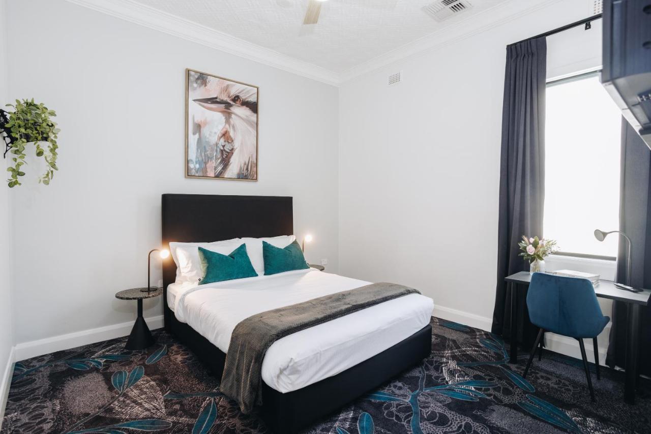 Royal Hotel Wyong Kültér fotó